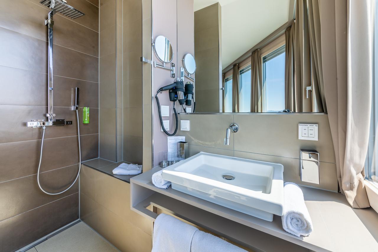 רדולפצל אם בודנזי Aquaturm Hotel & Energie מראה חיצוני תמונה